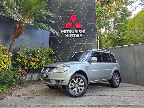 MITSUBISHI PAJERO TR4 2.0 4X2 16V 140CV FLEX 4P MANUAL